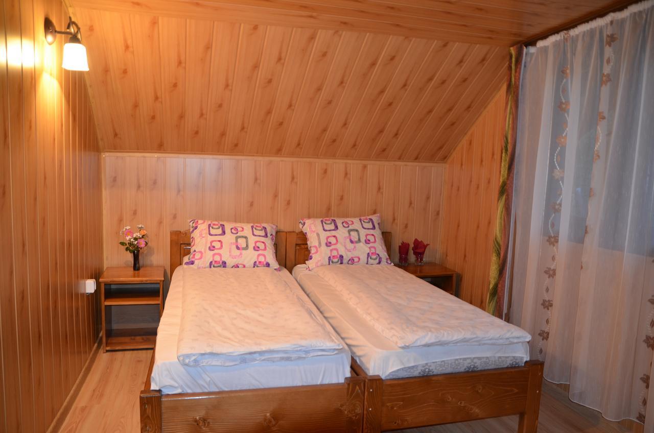 Готель Casa Cu Povesti Rosia Montana Екстер'єр фото